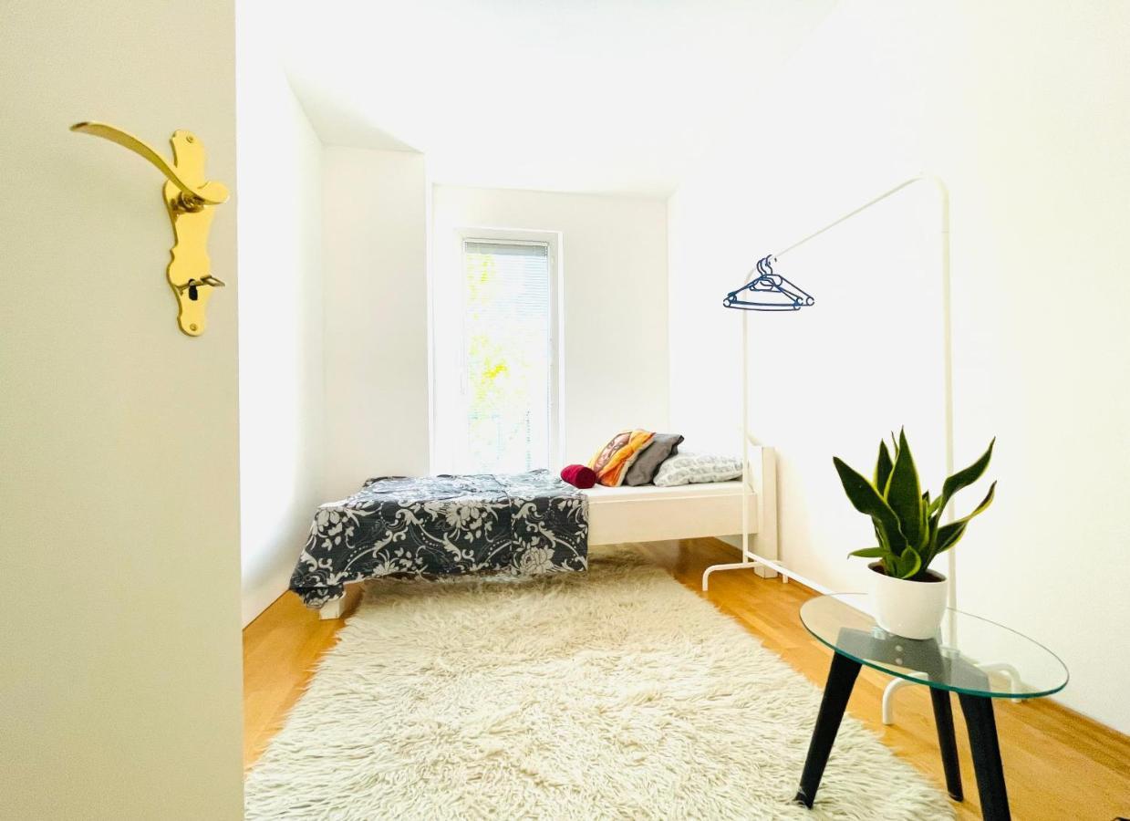 Karlsrooms Viena Exterior foto